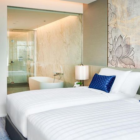 Chatrium Grand Bangkok Exterior photo Deluxe Room