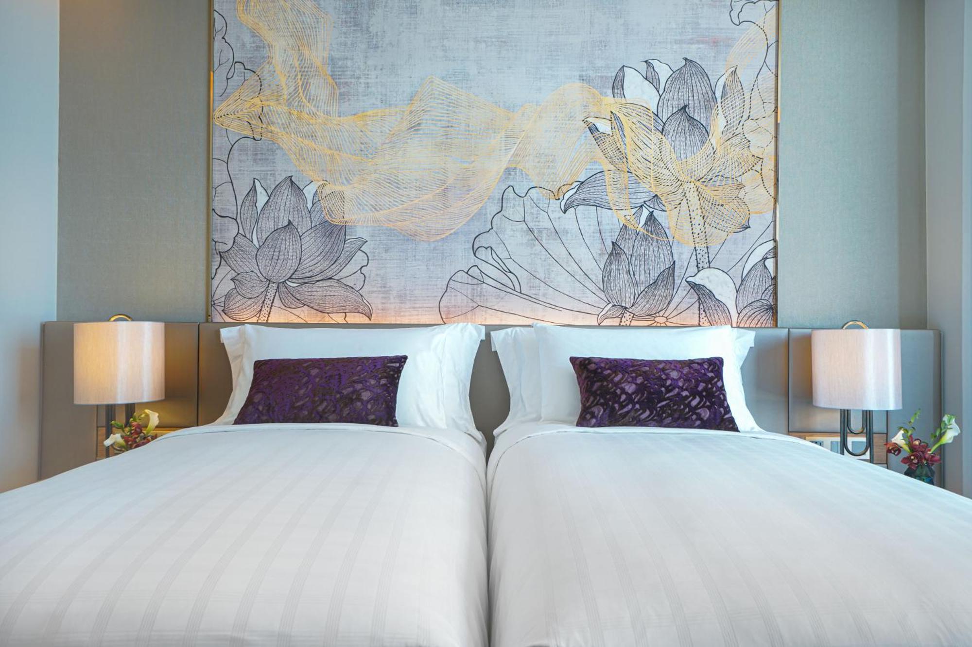 Chatrium Grand Bangkok Exterior photo Deluxe Room